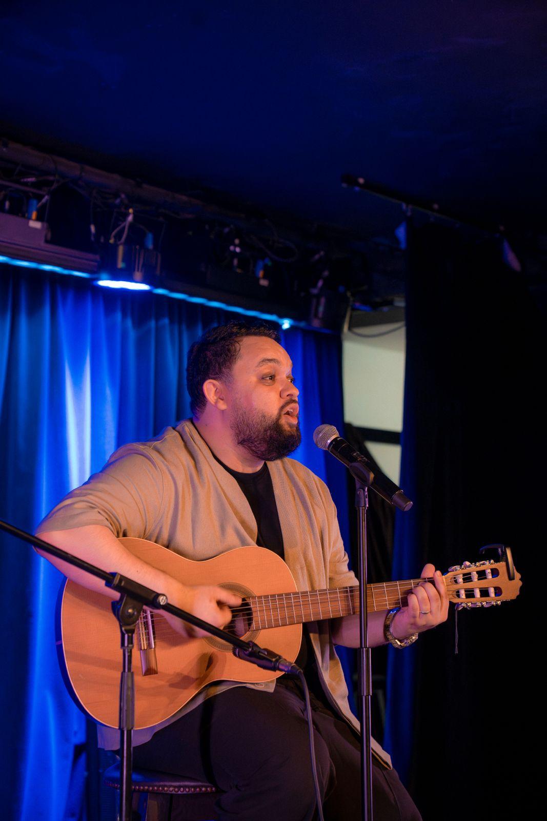 Oussama Ramzi à Paris — photo 5